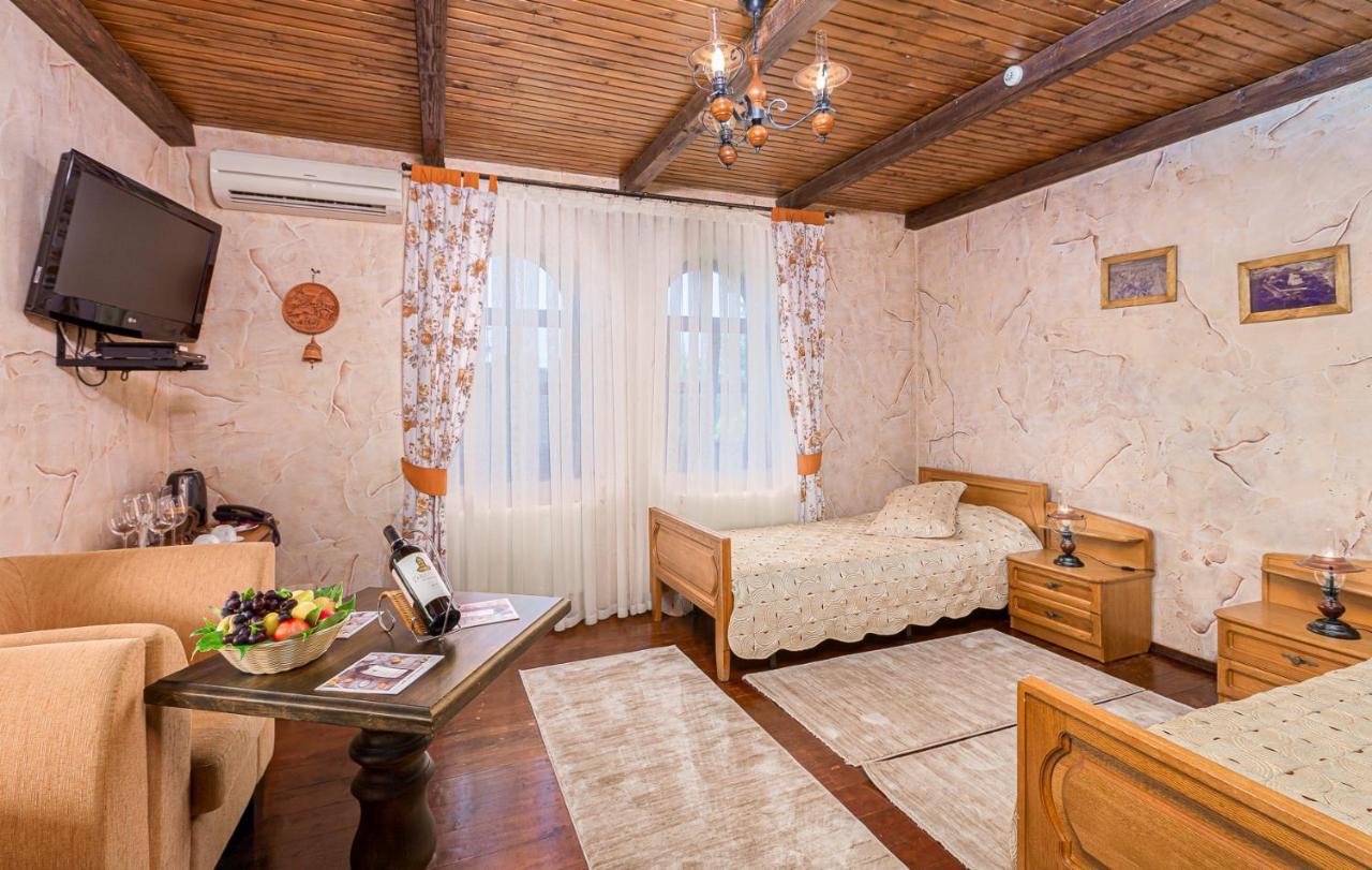 Chateau Vartely Орхей Экстерьер фото